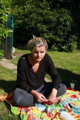 Le fait que le monde soit peuplé de crétin permet à chacun d'entre nous de passer inaperçu.