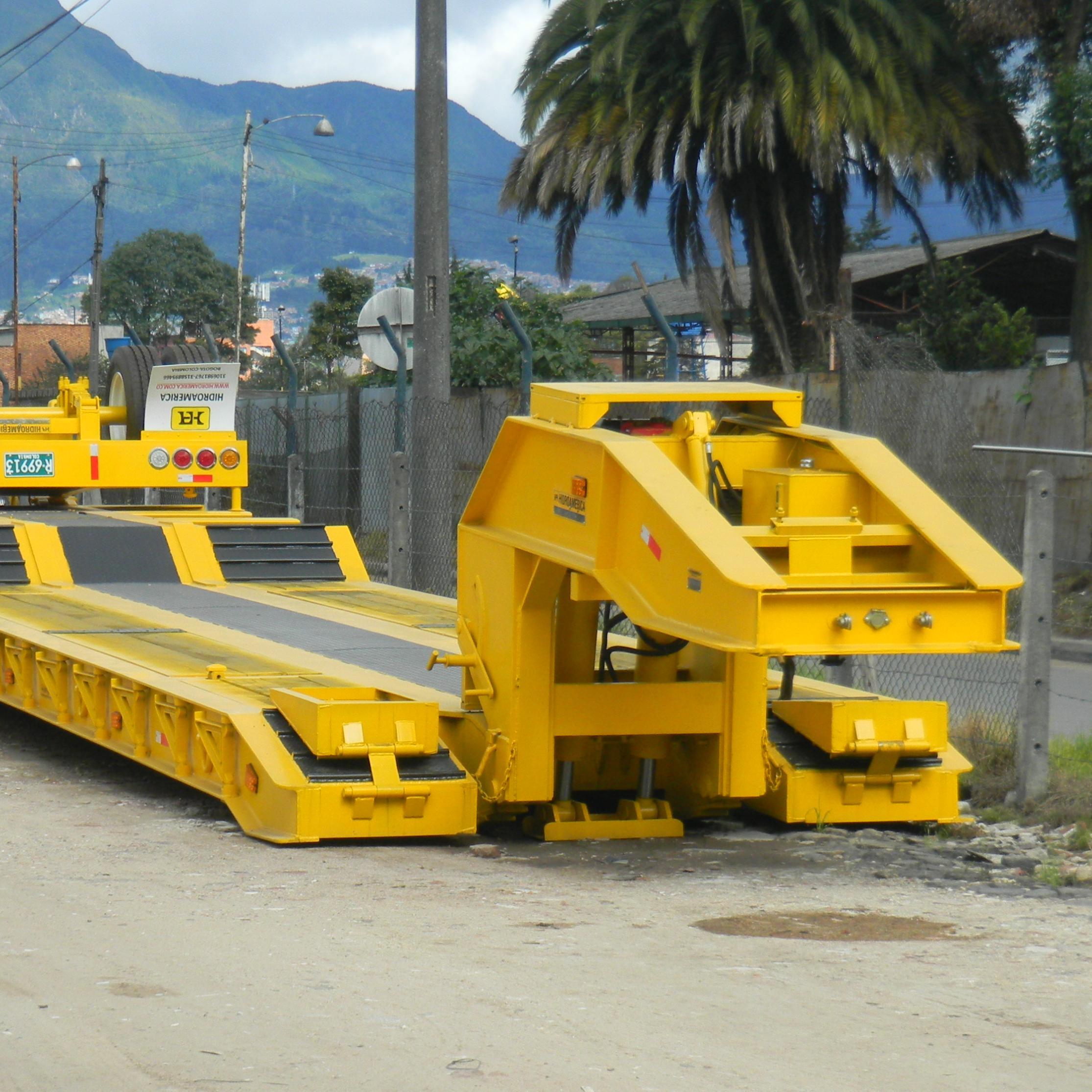 Empresa Colombiana enfocada al diseño, fabricación y comercialización de semirremolques, camabajas, volcos y tanques para el transporte de carga desde 1980.