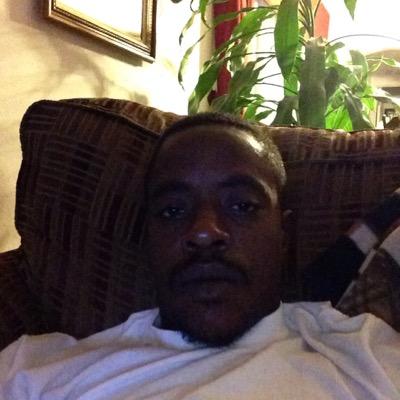 Travis01205693's profile picture. lol this shit