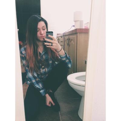 #lsu18 ig: justbratt. psych major. music lover. #asg dec.27 sc: justbrvtt