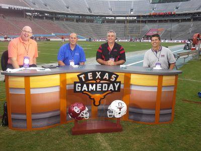 jvzzle's profile picture. 