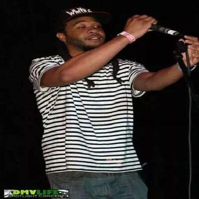 check out my music page @ http://t.co/GcFYKsYh9a also go get dat mixtape!