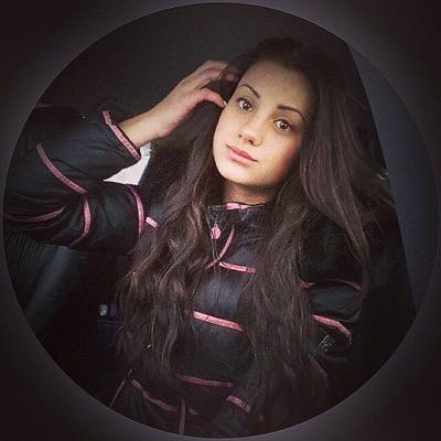 simachevaaaa's profile picture. Я жизнерадостная, добрая, отзывчивая. Очень люблю музыку и животных. Считаю, что в любой ситуации не стоит унывать