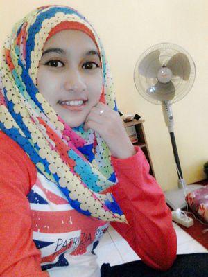 FarraSpongebob's profile picture. hx ingun menjadi seorng budan saja