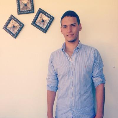 soy estudiante de medicina , me gusta compartir con mi amigos (as) y ir de fiesta instagran pavelvolcova
