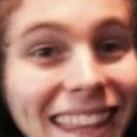 follow @luvdiscluke please !! :DD