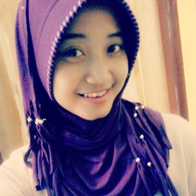 riah siski tuwangi on Twitter: "Add my tweety guys http://t.co/iulKAXrmQW"