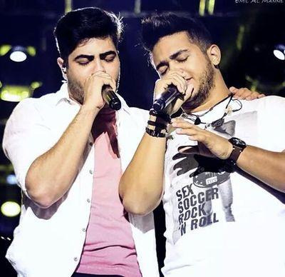 ♡♥ Ser fã é isso,um amor em que as palavras ficam pequenas diante de tanto sentimento ..♡♥                Fc Safadinhas do H&J ♡♥