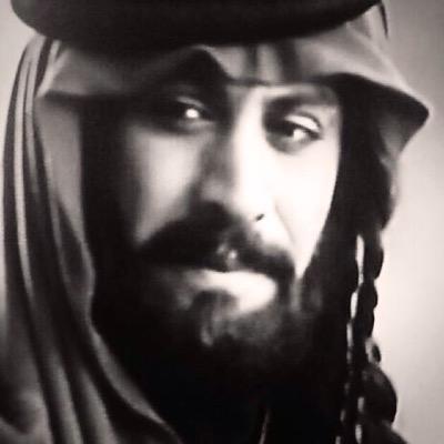يا نفس توبي عن غرام البقاياء ويا قلب قبل تحب شاور وخاير اولاد ناس ولا نحب الخطاياء وكل(ن) يرا نفسه يعادل عشاير