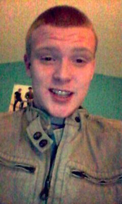 idontfukwithu's profile picture. 