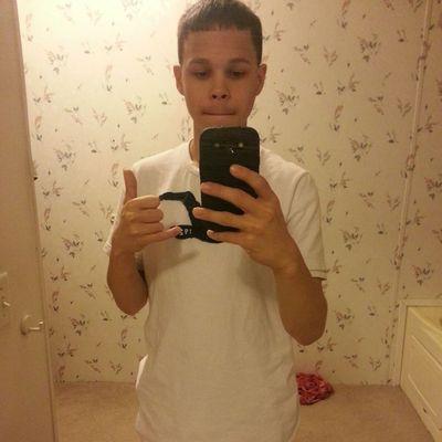 Andrehale36's profile picture. bowling is life