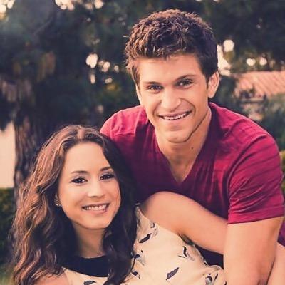 A Twitter dedicated to sweet Spoby quotes and moments. Also a smidgen of Haleb. Occasionally just PLL in general. I follow back!