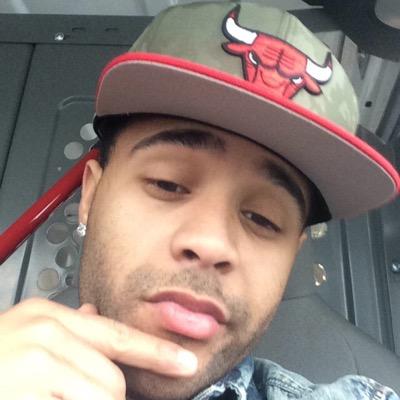 LIVING LIFE...STAYING POSITIVE...AND REPPN THAT 3k or NO WAY...TEAM AQUARIUS...#STAY DIPPED 4 LYFE

taken 4.19.07