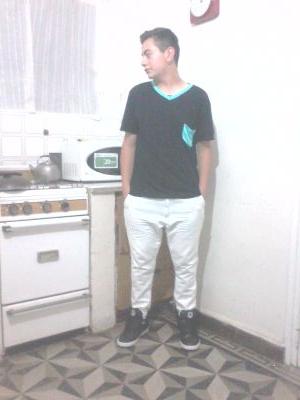 si la vida te da la espala tocale el culo