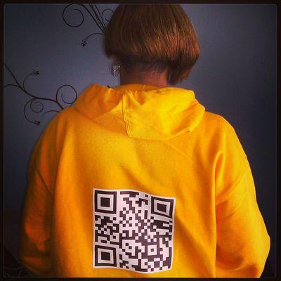 MYQR Wearables took functionality, technology and a little bit of fashion to create something awesome. Using technology on items such as clothing, signs, busine