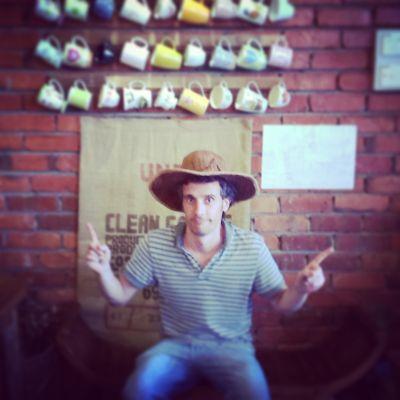 The cowboy pretending his hands are actual pistols is just a french clumsy nomad exploring the art of living in Asia.Welcome to this harmless journey.Yann #TFET