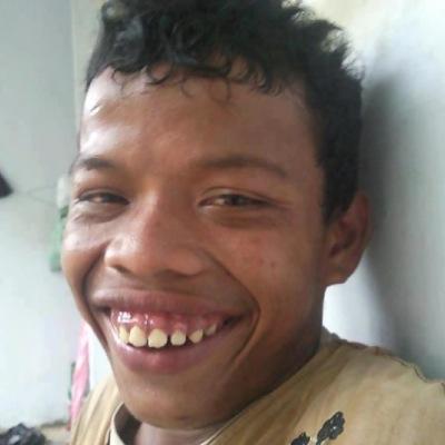 HeureuyPWK's profile picture. Jomblo Lembur berpesan : Pulakarta ulah serius teuing. Kudu loba heureuy... urang sunda mah da cawokah