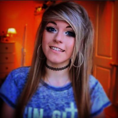 @MarinaJoyce7 is my Hero she cares about all of us! I hope we feel the same way about her! ✞ my Friend @Puglife134✞