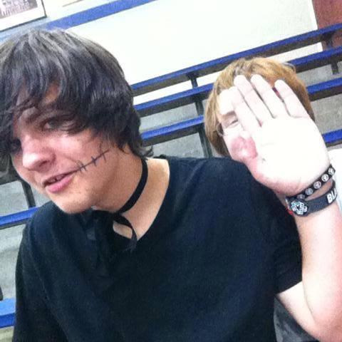 Obsessed with Youtubers, Pewdiepie, Skydoesminecraft, Markiplier, And so many more.