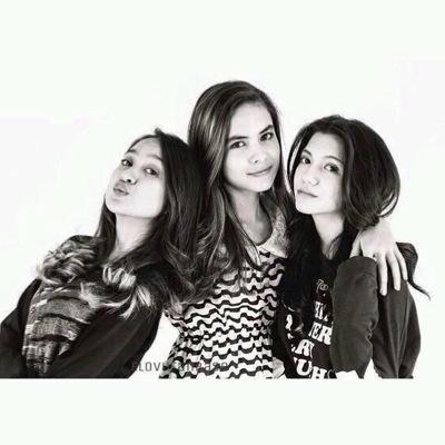 Always Love and Keep Suporting her♥️Elovii♥️She is my Motivators In My Life ♥️Followed by:Cassie