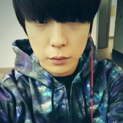 _kimhcPAE90 Profile Picture