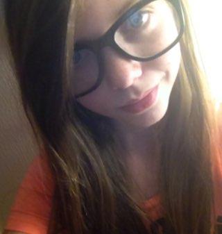 Hey! Im pretty cool so you should follow me! Yeahhhh