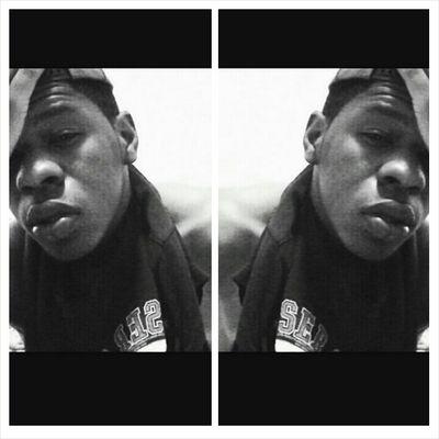 King... follow me and I'll follow back loyalty is everything always stay true to yourself 95 a young king was born Ig:Iamkinggajw