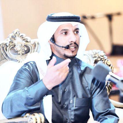 شاعر على حسب الظروف