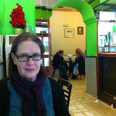 HilppaHilppa's profile picture. Työelämä kului koulussa ranskan parissa, nyt vapaalla historian opinnot vallanneet ajan ja mielen. Välillä yritän ehtiä kitkeä kasvimaata ja käydä sienessä.