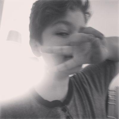 Year8//MarkHall//Singer//Arsenal//Single//EssexBoiii//Arianator//MessageMeForAShoutout//MessageMeForASingingVideo