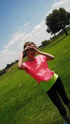 I love music, I love fashion and I love photoghrapy and I will follow u