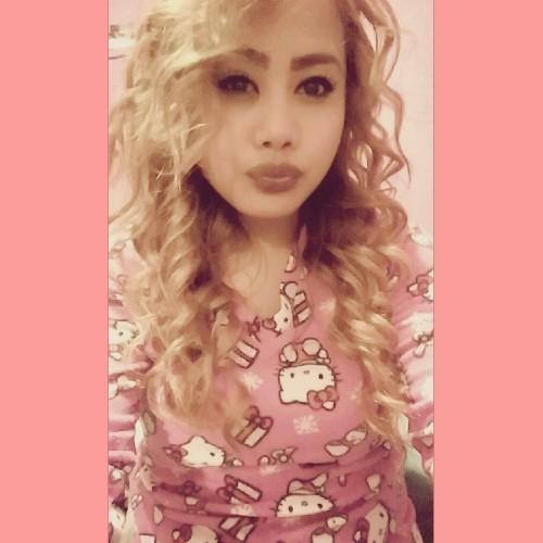 Facebook ; Krystie Marie  Instrangram ; Krystie_Marie ❤ Never a mean person , always a caring person