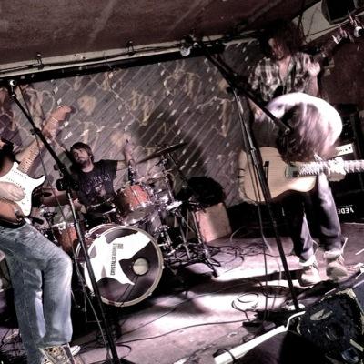 cookandthecase's profile picture. Cook and The Case captivates with a sound that is beautifully reckless but refined.
https://t.co/SxGRwM8RwM