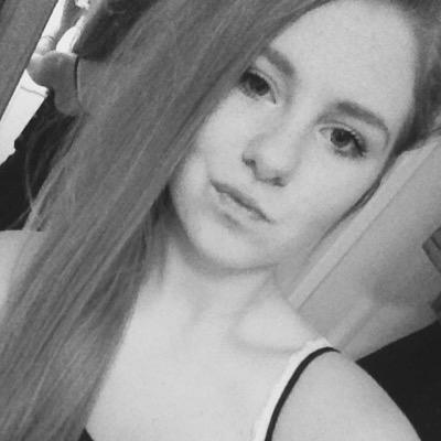 leannealtoft12's profile picture. snapchat- Osnap_itsmee  facebook- Leanne Altoft