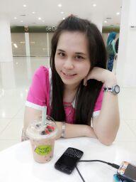 utariMA's profile picture. 