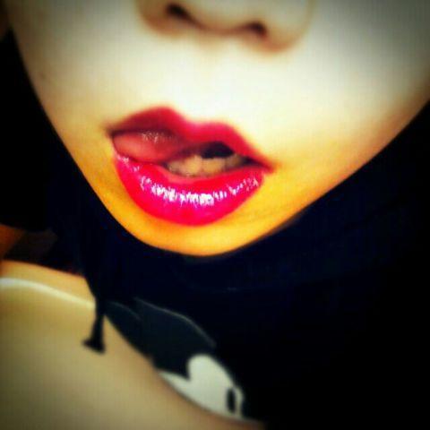 エッチな写真をツイート！色々使って下さい(笑)