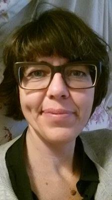 shcawood's profile picture. Sekretariatschef @voksenvenkbh. Tweeter om #børn og deres #voksenven #ensomhed. Kontakt: shc@voksenven.dk