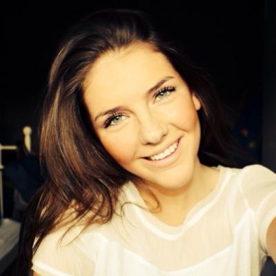 Instagram: @emmavandermeulen