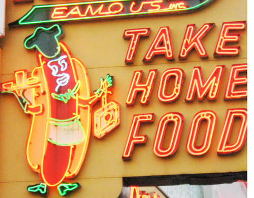 amandaameer's profile picture. I'm not writing another bio.