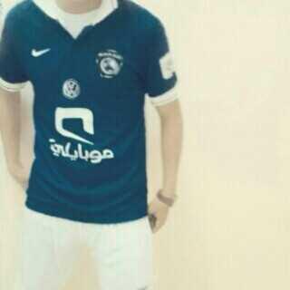 وما البعد الا بعد العبد عن ربه فلا دون ذلك بُعدا. سبحآن الله وبحمده سبحاآن الله العظيم ♡. #الهلال