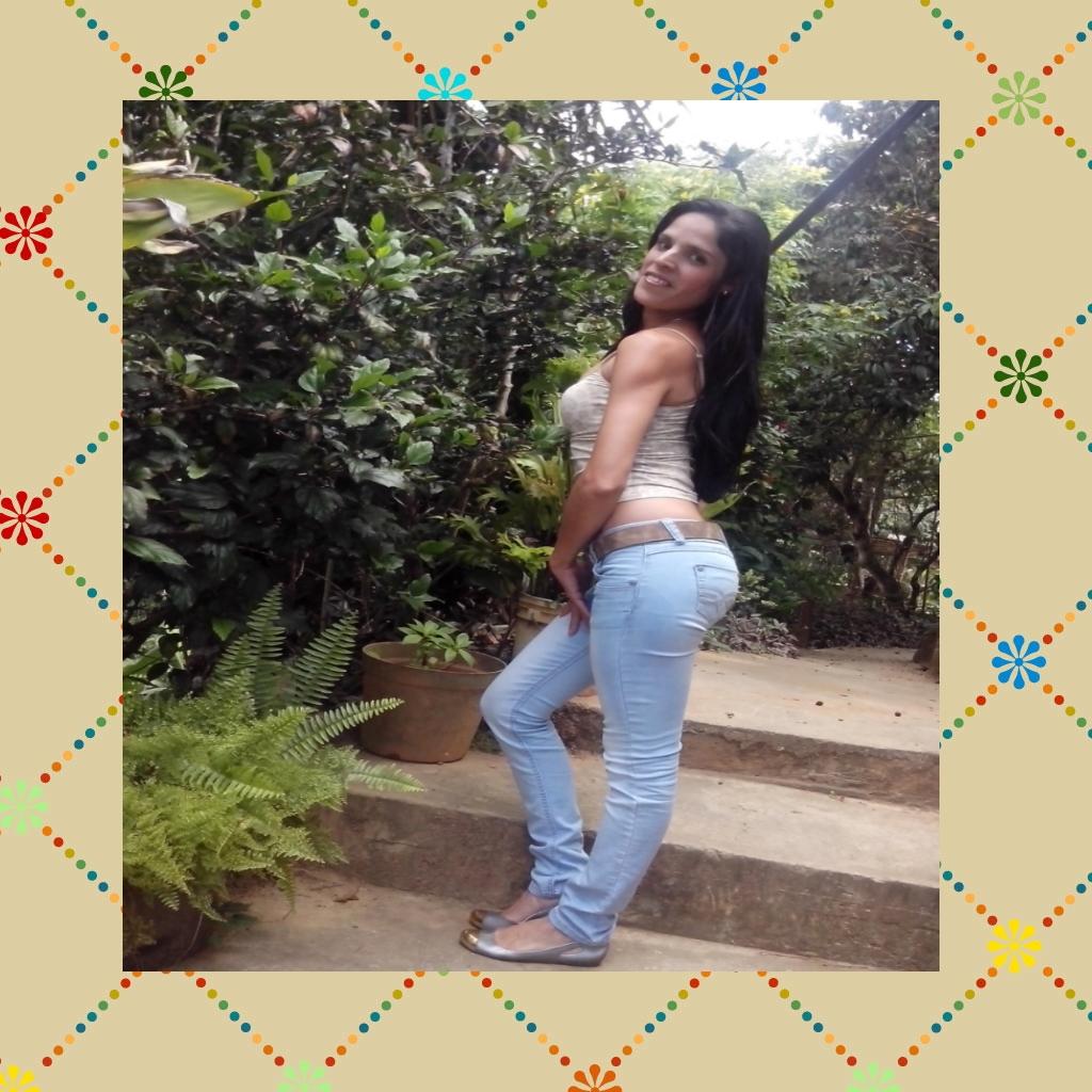 36. Bachiller en ciencias. Soy Madre de un príncipe qué se llama Diego, Soy feliz Gracias a el.