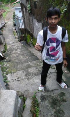 rizky_didy's profile picture. You follow me and me just mention follback