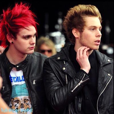 5sos are my baes and i love them