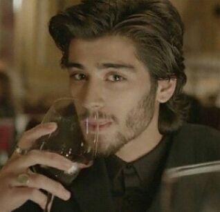 Follow? Segue?  Follow Back!! Sigo de Volta! ❤