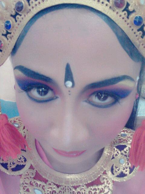 PIN :283F6A74 ,Fb : Ayu Arieska ,Alamat : Br.Pasti,Desa Pandak Gede, Kediri,Tabanan,Bali ,Kampus : Akademi Farmasi Sarawati Denpasar