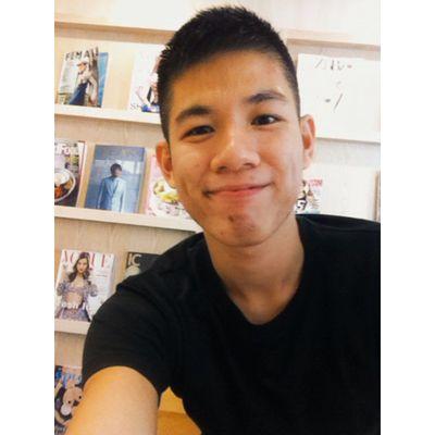 Clay_t0n's profile picture. Naively in my own world