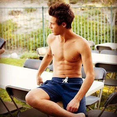 imaginemagcult1's profile picture. Aqui você encontrará mini-imagines com os garotos da Magcon                                                      Aceitamos pedidos