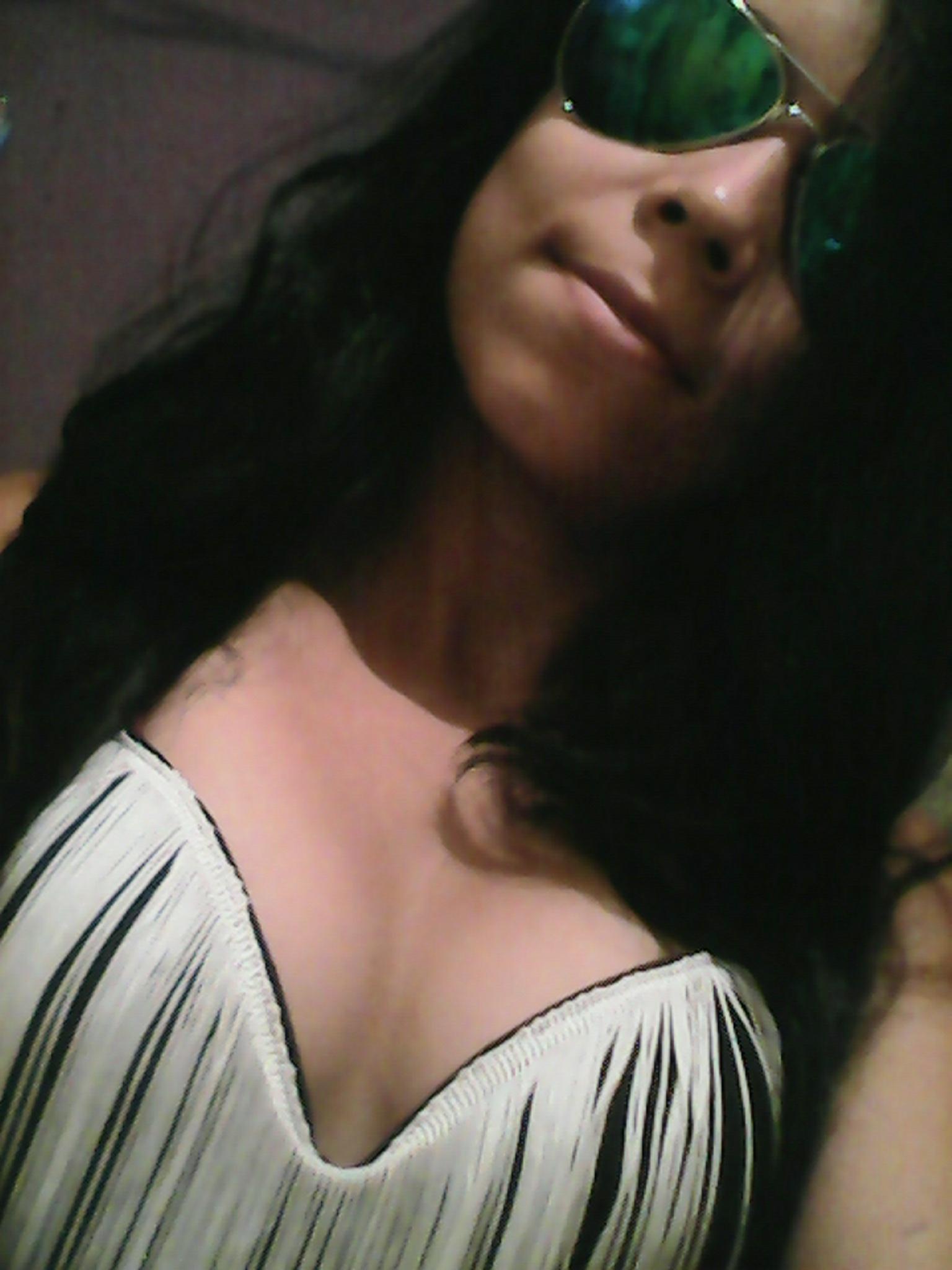 wpp:83442713 skype:karinas2 face:karinakellen