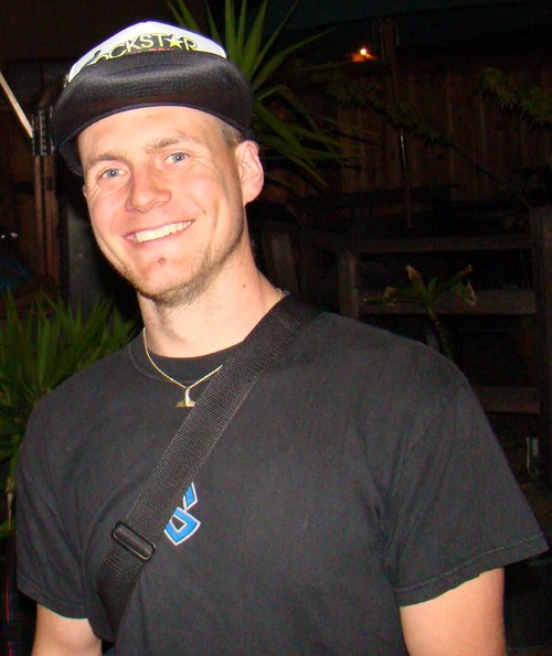 Positivision's profile picture. Hello I am a Camera Op Rigger, Grip/Electricics working in the Industry,of Concerts, Television, Motion Picture Production