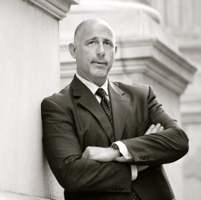 ASiegel_Author's profile picture. Author of the Tug Wyler Mystery Series